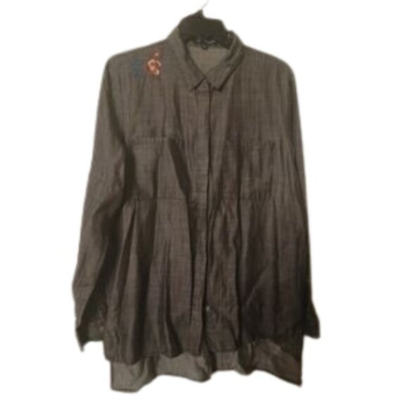 Velvet Heart Womens Gray Button Front Embroidery CountryCore Shirt Size Med NWOT - Picture 3 of 7